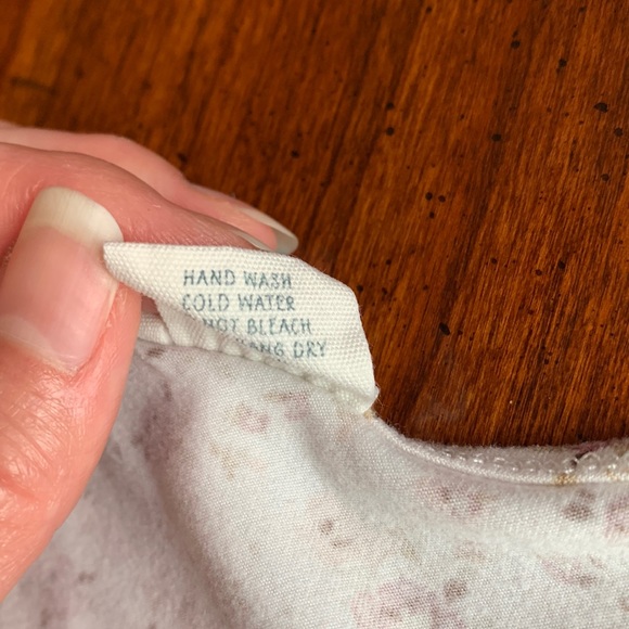 Women’s (juniors) Sky and Sparrow V-neck top size XS - Picture 9 of 12